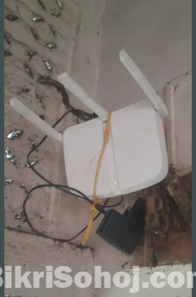 রাউটার ও অনু ইমারজেন্সী বিক্রয় হবে ( Mercusys + Huawei )